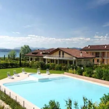 Appartaments Caesar Apartmán